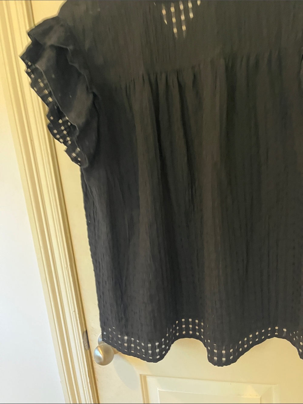 Black Women's Eyelet Flutter Sleeve Top